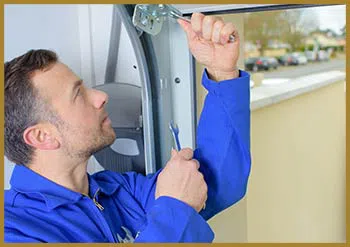 United Garage Doors Parker, CO 720-325-5469 - serv-rep-gr-47m